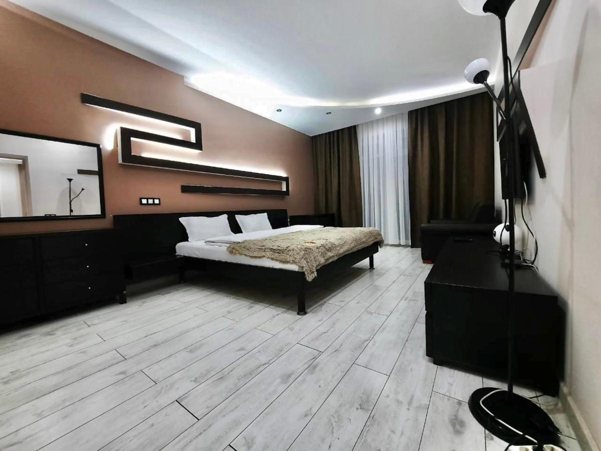 Жк Самал Де Люкс Apartment อัลมาตี ภายนอก รูปภาพ